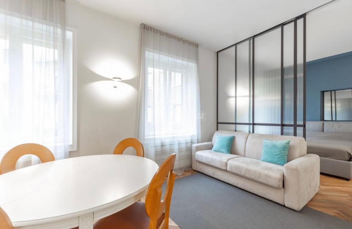 Milano - Delizioso Appartamento In Pieno Centro. Fancy Yellow Apartments 外观 照片